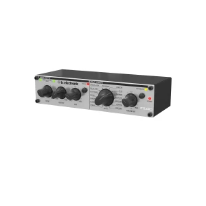 TC ELECTRONIC M100 - стереофонический процессор мультиэффектов, 16 пресетов, 24-бит AD/DA